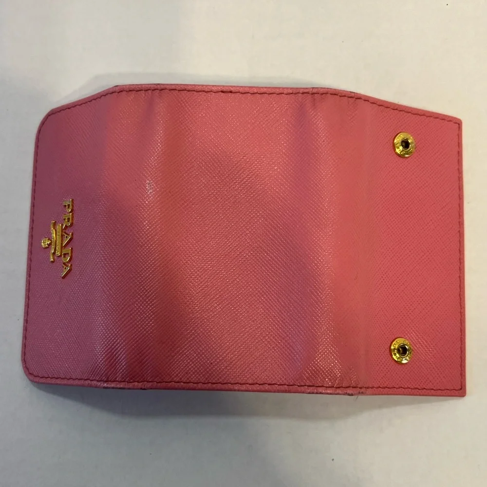 PRADA authentic Saffiano leather pink‎ key  card case with box